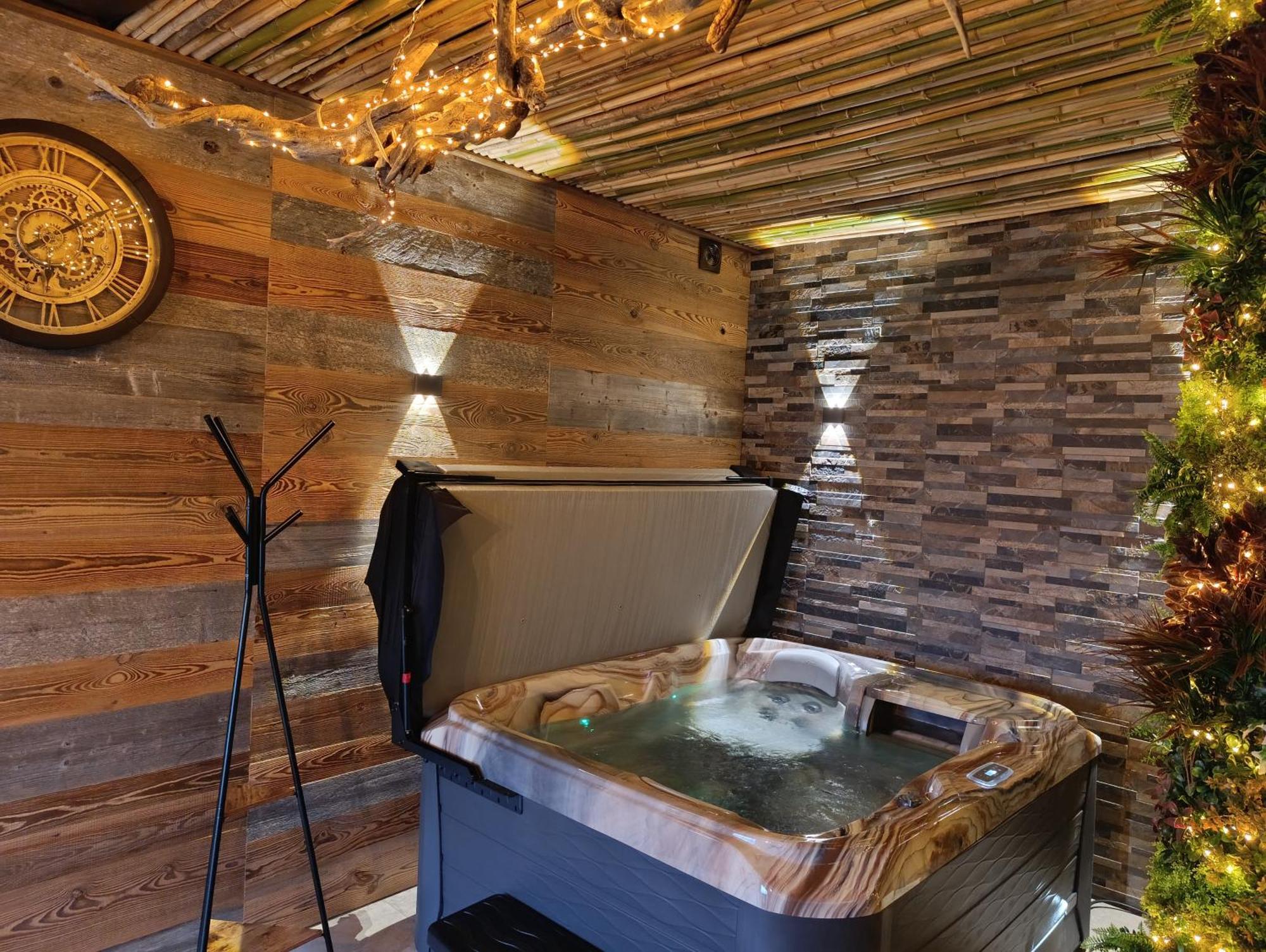 Villas-Du-Lac Appartements De Vacances Et Espace Spa Prive Clairvaux-les-Lacs Eksteriør billede